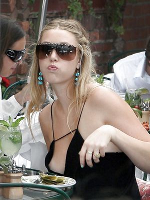 's photo