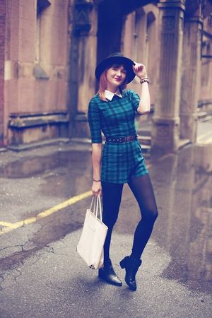's photo