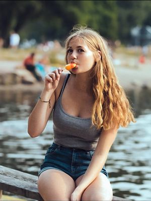 's photo