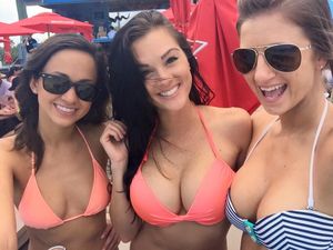 's photo