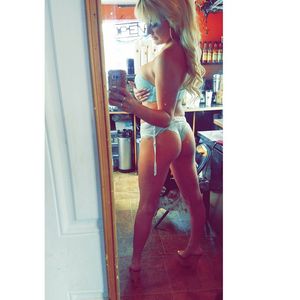 's photo
